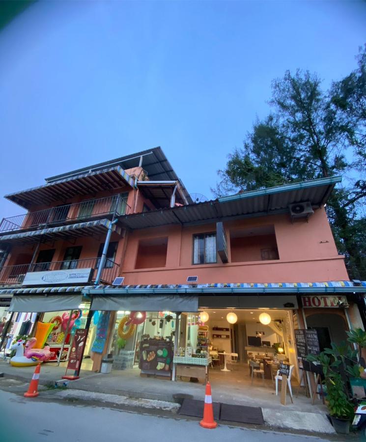 The Sandy House Khaolak Khao Lak Exterior photo